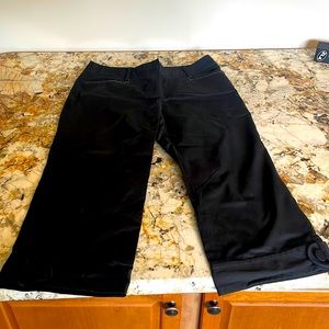 Loft size 6 women’s black pants
